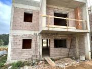 Moradias em banda, em construção