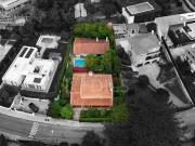 Moradias em lote de 1.000 m2, com piscina, em Caxias