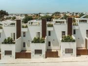 Moradias geminadas de luxo com piscina, de alta...