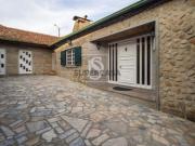 Moradias para restauro Paredes Sobrosa