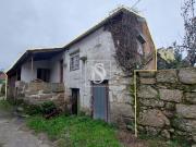 Moradias T3 para reconstrução