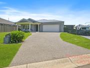 MORDEN FAMILY HAVEN WITH RARE SIDE ACCESS!