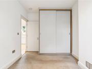 Mortlake Road, Kew, TW9