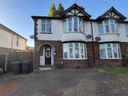 Moseley Avenue, Coventry CV6, 3 bed semi detached house...