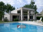 Mosquera y Gallastegui ALQUILER DE TEMPORADA ENERO Casa...