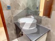 Most Beautiful House Of Bahria Town 5 Bed With 2 Unit...
