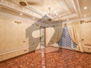 Most Elegant 10 Marla Brand New Designer House For Sale...