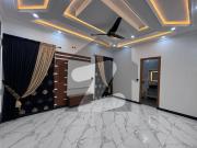 Most luxurious 10 marla brand new double story house...