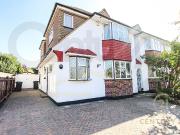 Motspur Park New Malden KT3 6PL Century 21 United Kingdom
