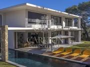 Mougins 06250 Location maison 6 pièces t6 piscine