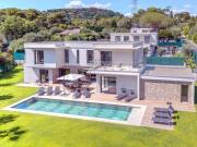 MOUGINS AU CALME VILLA NEUVE