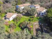 MOUGINS – PEYROUES – BELLE PROPRIÉTÉ À FORT POTENTIEL