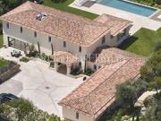 MOUGINS Une Luxueuse Villa avec vue panoramique