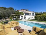 Mougins: Villa élégante avec piscine et vue mer 216m²...