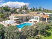 Mougins Villa rénovée dans domaine privé