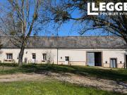 Moulins la Marche belle maison en pierre entierement...