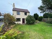 Mount Pleasant Road, Castle Gresley, 2 Bedroom Detached