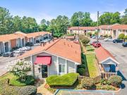 Mountain Woods 1 Bedroom Apartment for Rent at 1000...