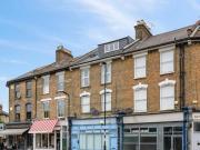 Mountgrove Road, London, 1 Bedroom Flat