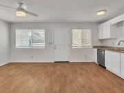 Move In Ready! 1 Bedroom Apartment for Rent at 9611...