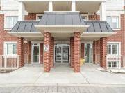 MOVE IN READY 2 BEDROOM AND 2 BATHROOM CONDO APT IN...
