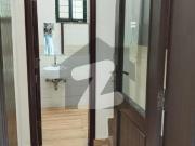 Move In Ready & Budget Friendly 1 Kanal Lavish Bungalow...