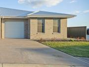 Move In Ready Family Home in Dubbo's Best Address