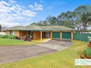 Move In Ready Four Bed with Pool in Oxley Vale