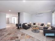 MOVE IN READY HOME IN PADBURY