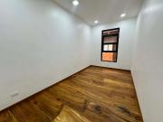 Move In Ready Luxury: 5BR Modern Tropical House in Sitio...