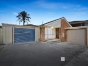 MOVE IN READY WITH NO BODY CORP!