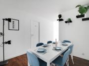 Move into this 10 m² room with balcony – PA118