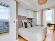 Move into this bright 9 m² room on the top floor of a...