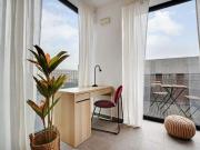 Move into this contemporary 10 m² room in a coliving...