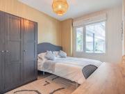 Move into this natural 11 m² room in coliving for rent...