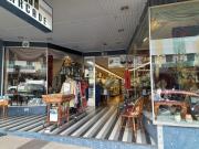 MR PICKWICKS FINE BOOKS, ANTIQUES AND COLLECTABLES