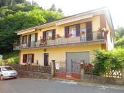 Mulazzo InteraBifamigliare 5,5+3,5 vani+giardino e...