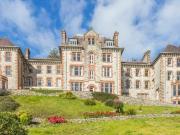 Mulberry, Hazelwood Court, 3 Bedroom Flat