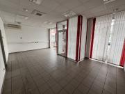 Multifunktionale Geschäftsräume/ Büroflächen in...