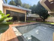 Multinational Village Paranaqu House with Swimming poo...