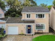 Munro Drive, Milton Of Campsie, 3 Bedroom Detached