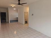 MURAH Zapin apartment 950sf balakong cheras Reno BELOW...