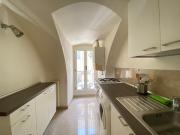 MURAT: BILOCALE ARREDATO IN STABILE D’EPOCA MURAT: BILOCALE ARREDATO IN STABILE D’EPOCA