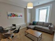 Murdoch Terrace, Edinburgh, 3 Bedroom Flat