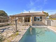 Murs: Villa de plain pied en pierres avec piscine 118m² Murs