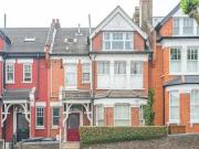 Muswell Hill Road, London, 2 Bedroom Apartment