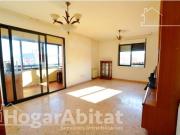 MUY AMPLIO CON GARAJE, PISCINA Y TERRAZA