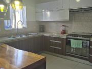 Muy bonita casa en venta casi nueva en colonia privada...