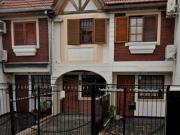 MUY BUEN DUPLEX ! DE 3 AMBIENTES AL FRENTE CON COCHERA...