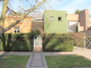Muy buena casa Gran terreno!
